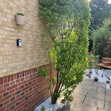 Apartment Sonniges In Nähe Zentrum