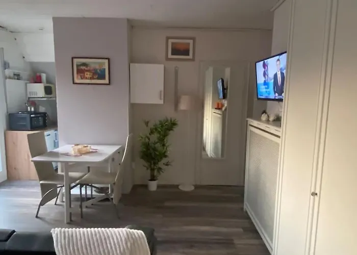 Sonniges In Naehe Zentrum